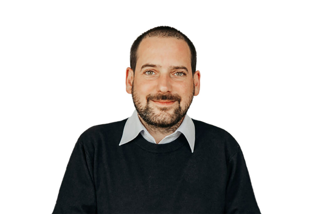 Portraitbild von Dominik Schäfer